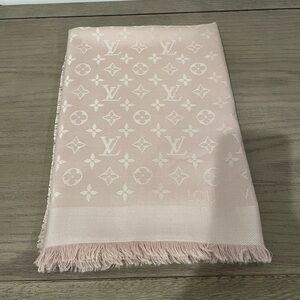 Louis Vuitton Monogram Classic Shawl Greige